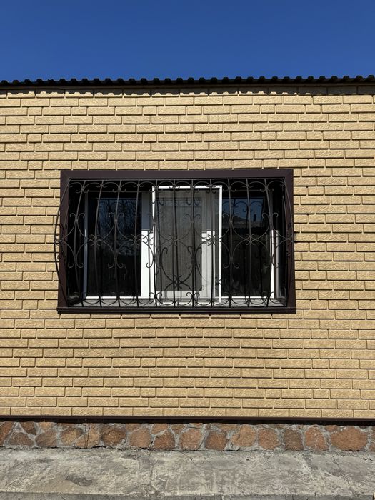 Срочно  продам пластиковые окна