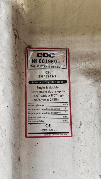 Usa garaj electrica si manuala 2.73 latime pe 2.10 inaltime