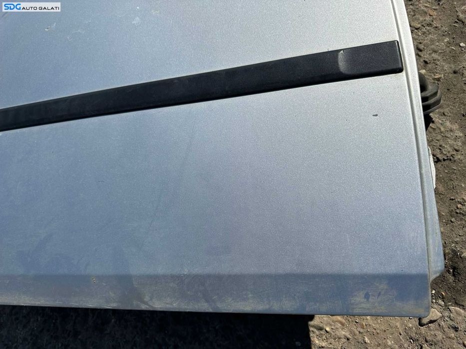 Usa Usi Portiera Portiere Dreapta Spate cu Defecte Ford Fiesta Mk 5 2002 - 2008 [X3340]