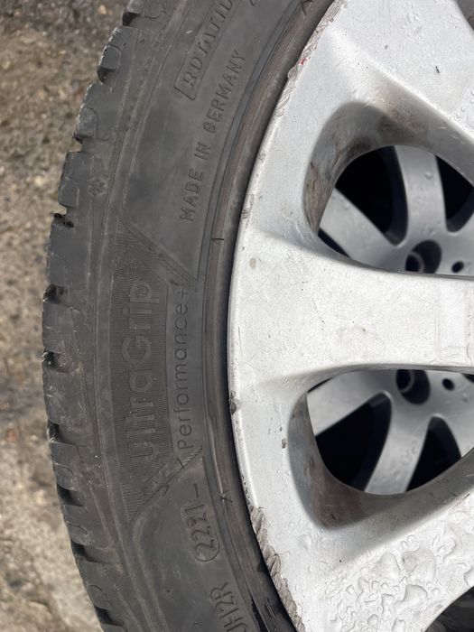 Оригинални 17 цолови Джанти с Гуми 225 40 17 за BMW