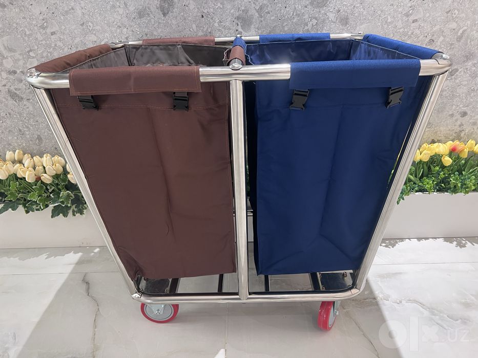 Hotel laundry cart