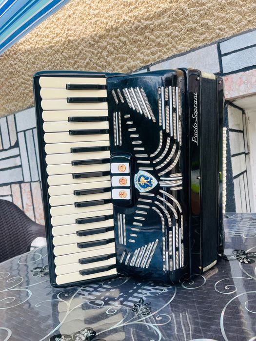 Акордеон  Paolo Soprani 48 баса