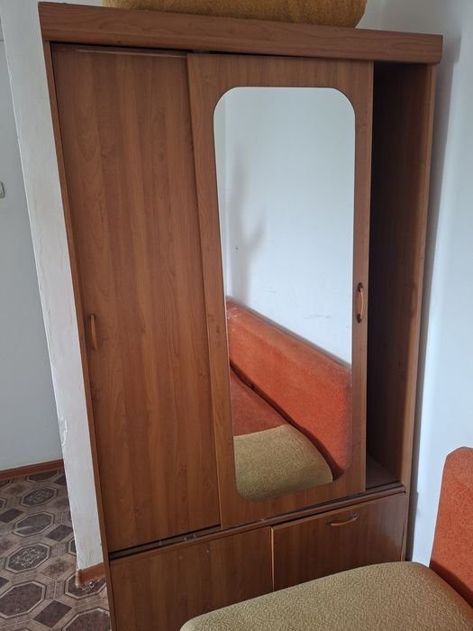 Продам Шкаф в хорошем состоянии
