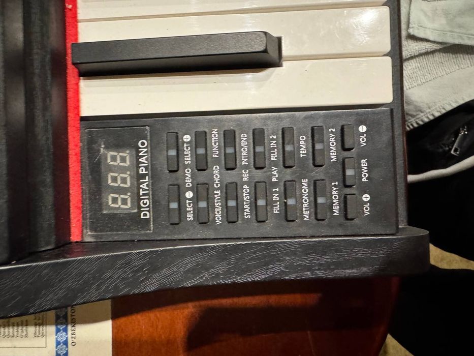 Почти новый Пианино Р71