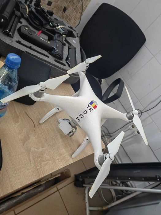 Drona DJI Phantom