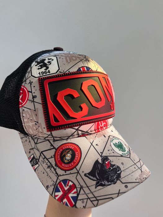 Шапка с козирка D2 ICON