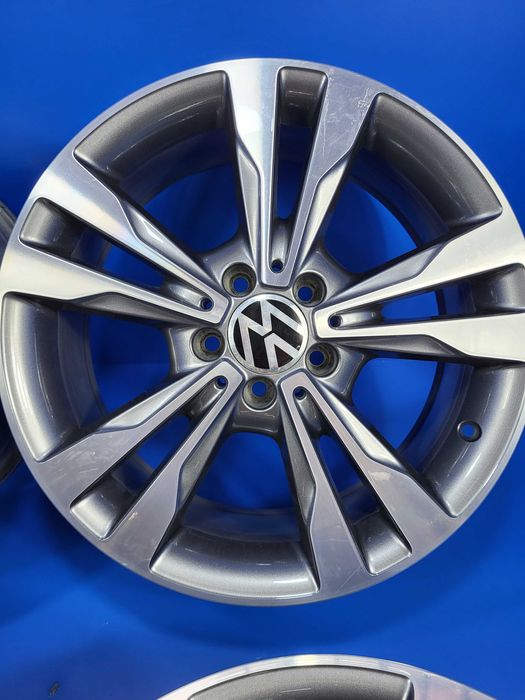 Vand jante R18 Bicolore pt Vw Passat CC, Golf 5-6-7, Sharan, Tiguan