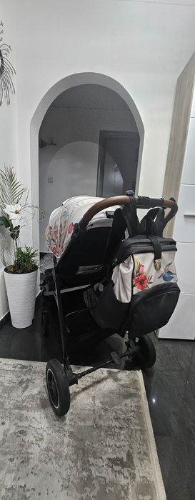 Carucior Kinderkraft ediție limitată