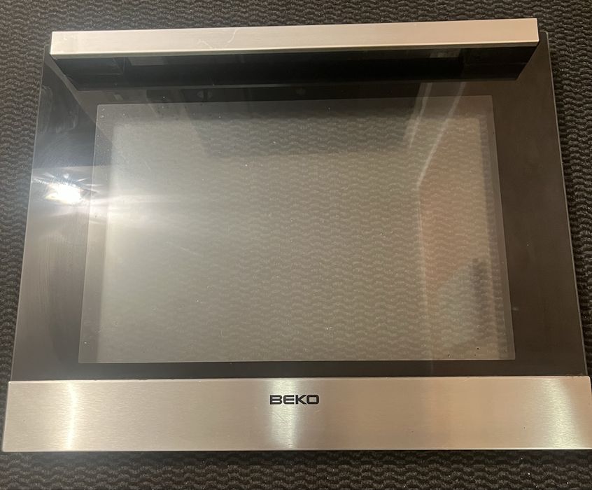 Usa cuptor incorporabil Beko