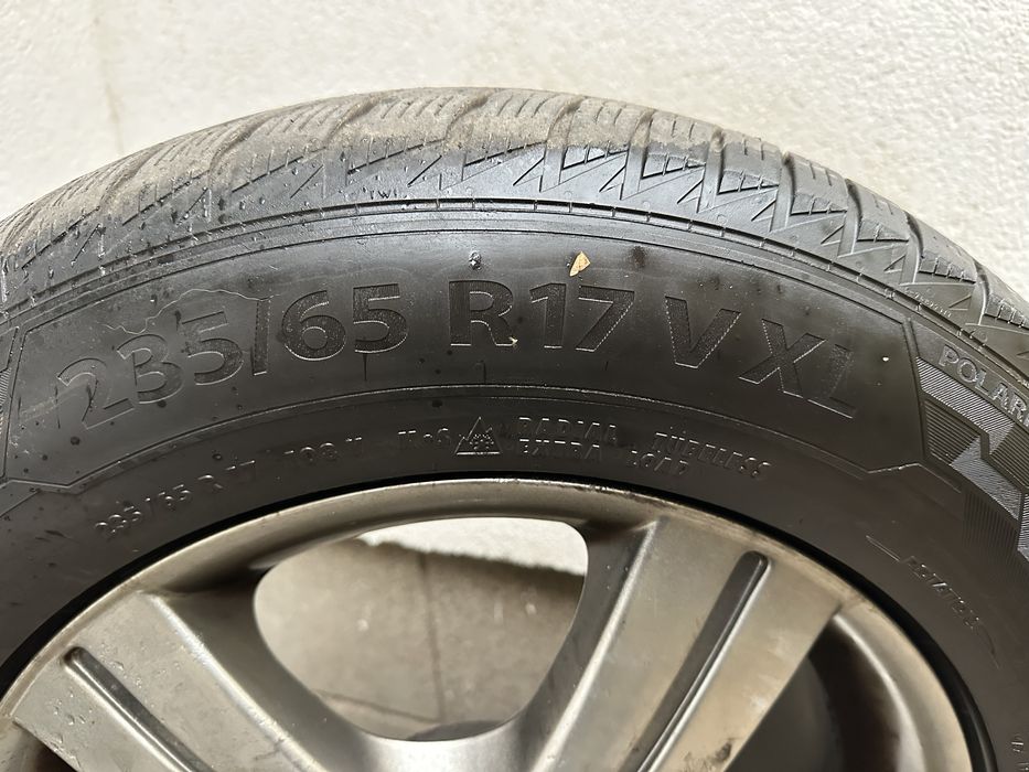 Джанти с Гуми 235/65/17 за Мерцедес МЛ