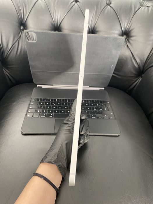 iPad Pro 12.9-Inch / WI-FI/ 2 TB / Space Gray/ Foarte bun|