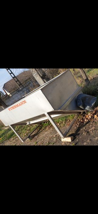 Buncăr Bazin Inox de primire struguri 3.5 tone