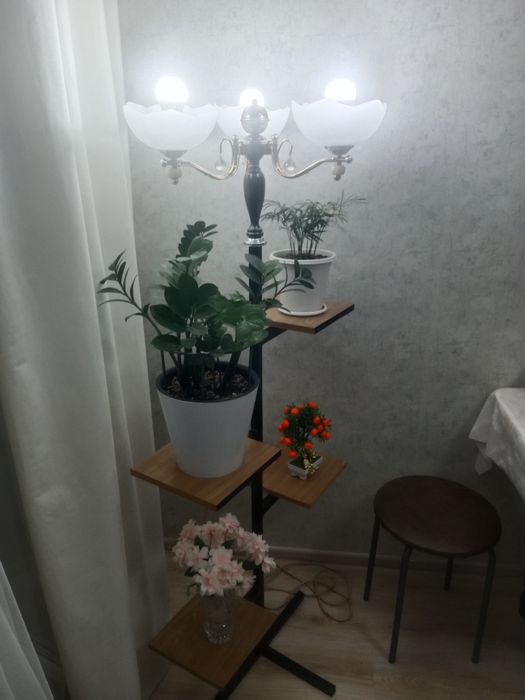 Торшер Цветочник