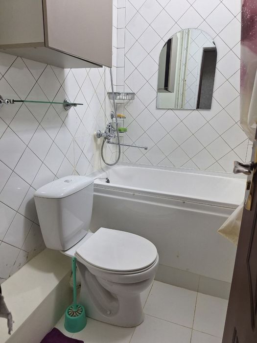 Юнусобод 4кв 1/1/4 Сотилади