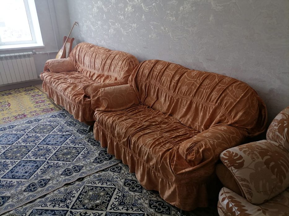 Продам диван с креслом