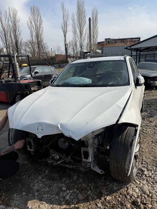 Бмв Х5 Ф15 5.0 за части (Bmw X5 F15 5.0i za chasti)