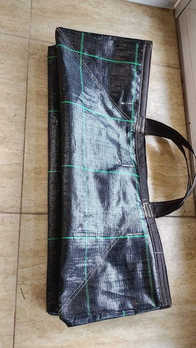 Jardiniera tip geanta