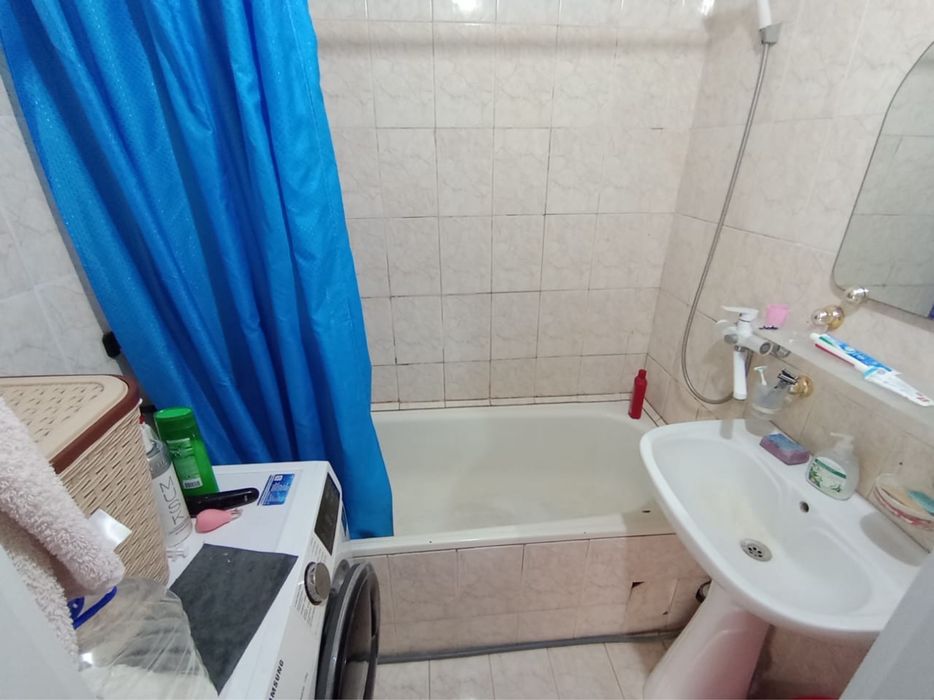 Продам 2 комнатную квартиру