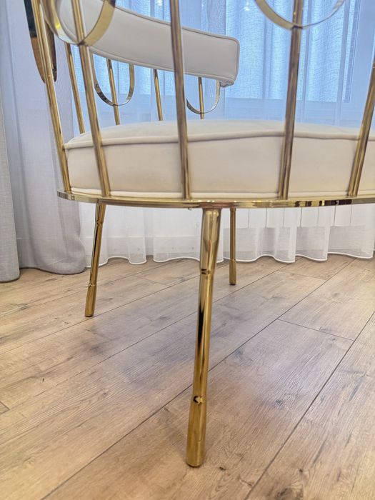 стильное кресло/стул