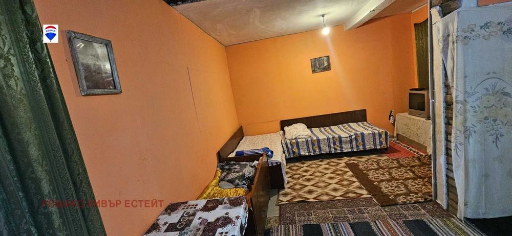 Продава се Къща в с. Юпер, Област Разград - 84 кв.м за 190 €/кв.м - Снимка #6