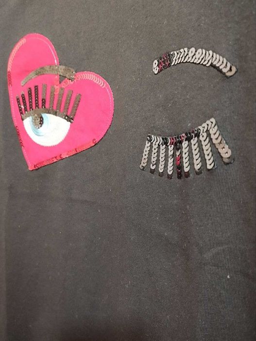 Футболка фирменная S размер