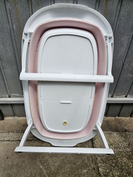 Cadita bebeluși cu scurgere