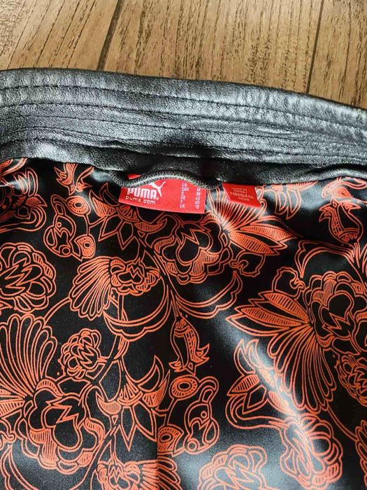 Продавам дамско кожено яке “ Puma “