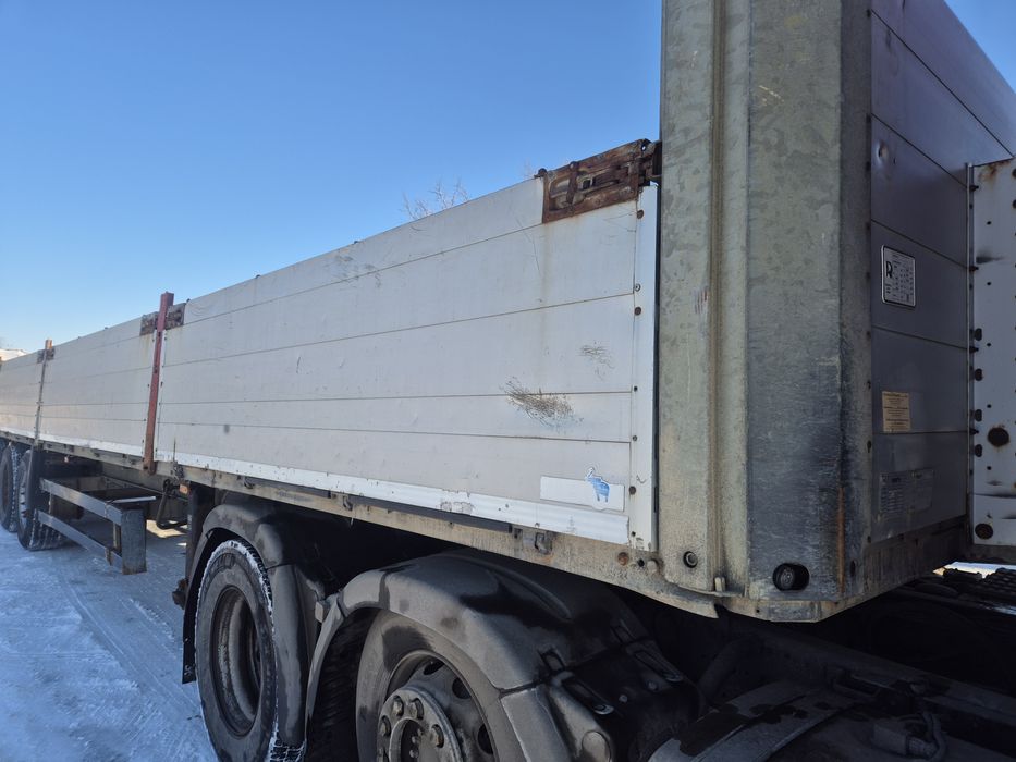 Semiremorci  Schmitz cu prelata si obloane. Mai multe bucati.