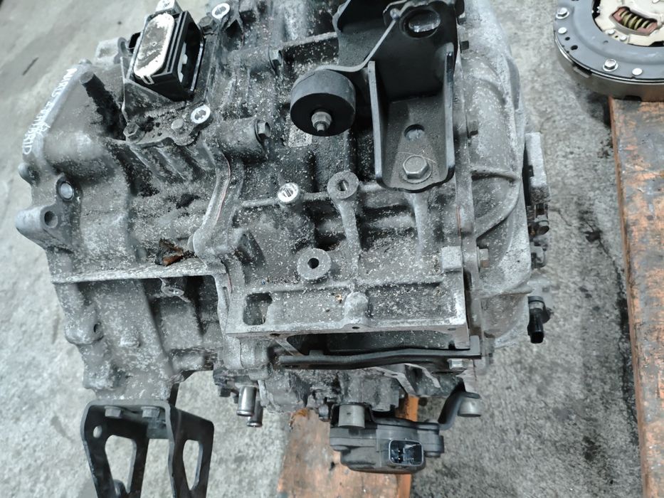 Скоростна кутия  за Toyota Auris II 1.8 hybrid