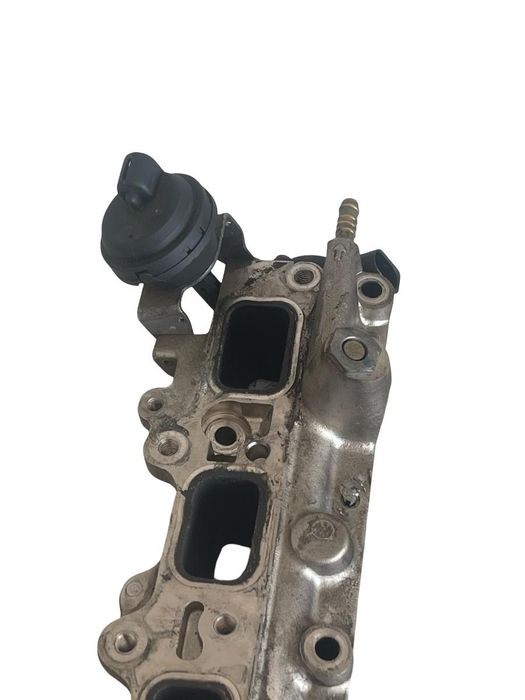 Rampa Injectoare Volkswagen Golf V 1K1 2003 - 2009 1.4 Tsi Blg