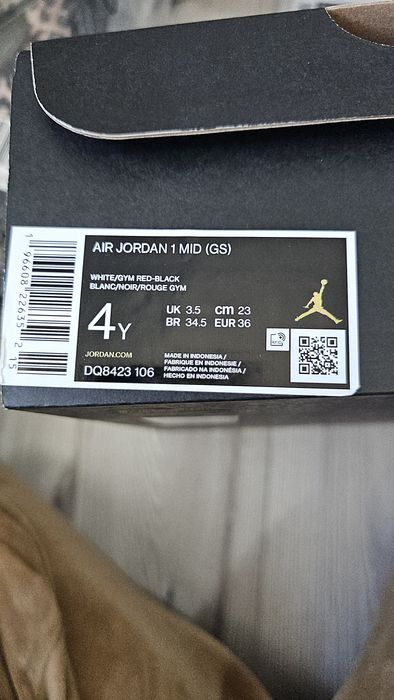 Papuci Air Jordan  1 mid