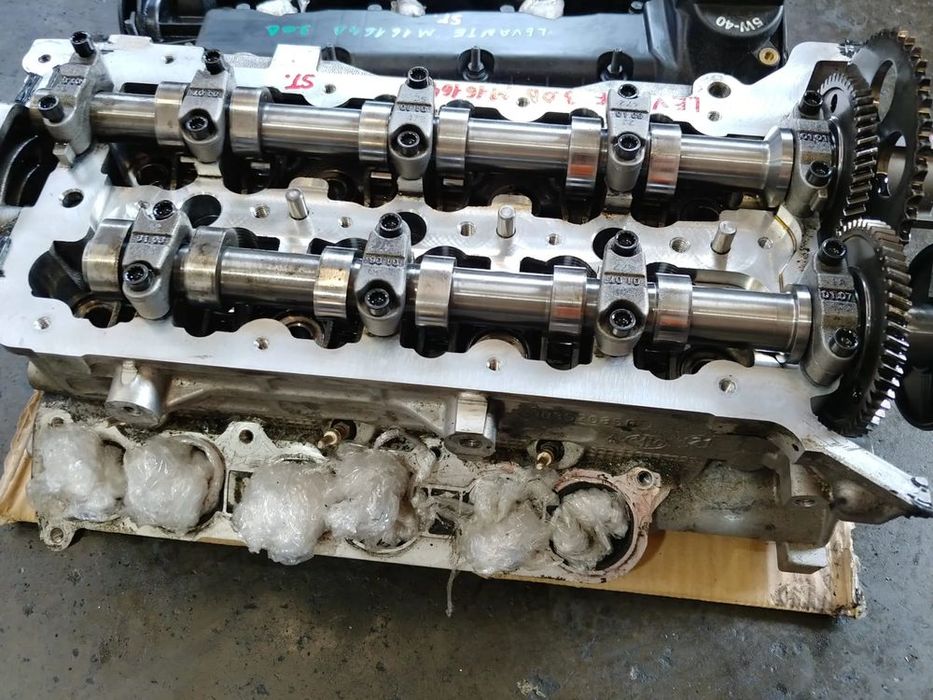 chiulasa stanga 3.0 d m16164d  maseati levante 90352085g