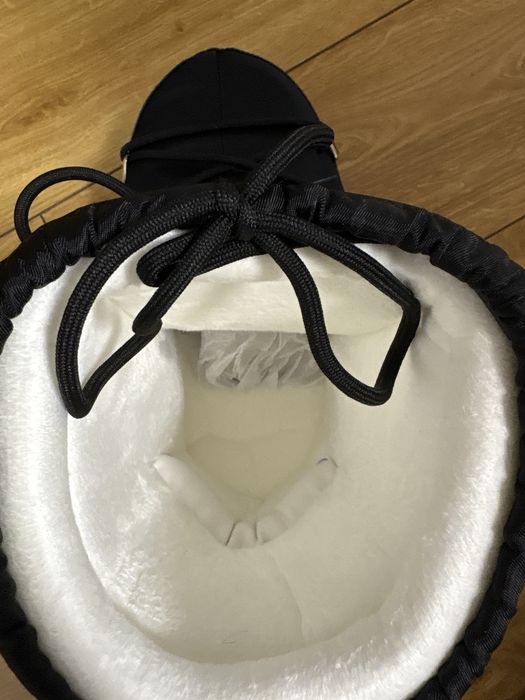 Cizme Moon Boot de iarna