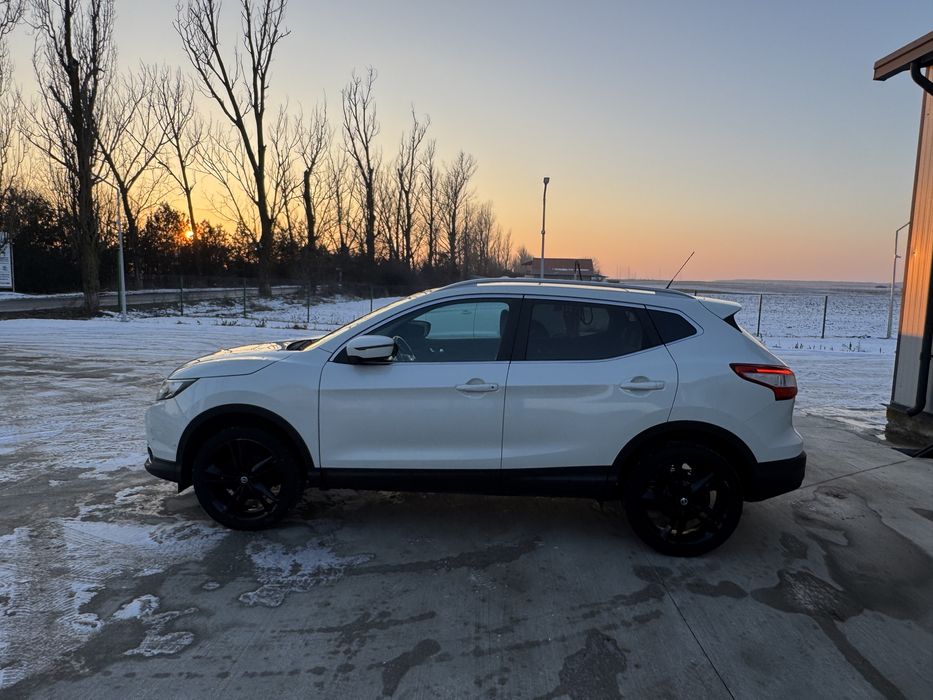 Nissan Qashqai Led/keyless/pano/camere 360/piele/lane/side/rate/garant