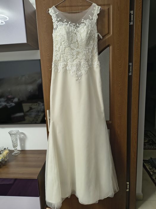 Rochie de mireasa sirena