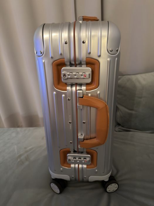 Vand troller de cabina Rimowa