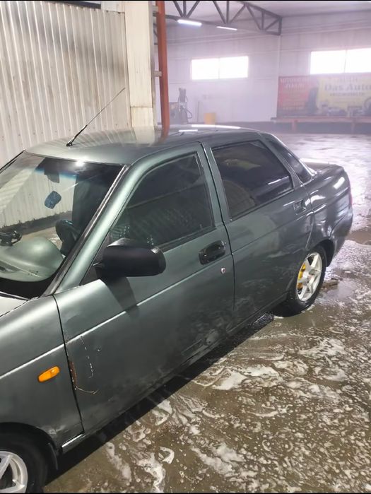 Приора      2170