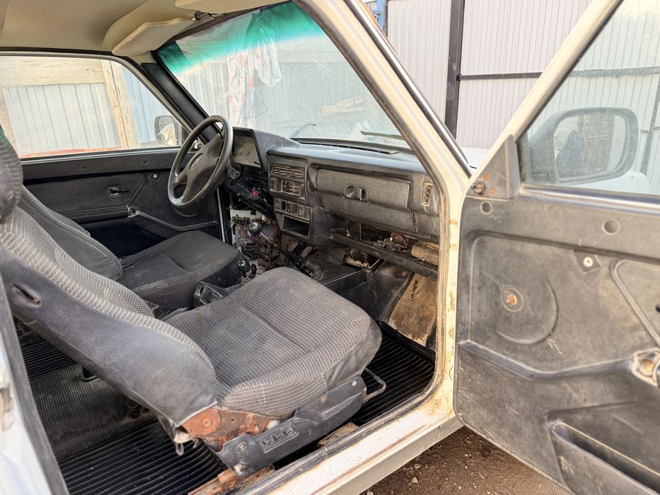 Продам нива 21214