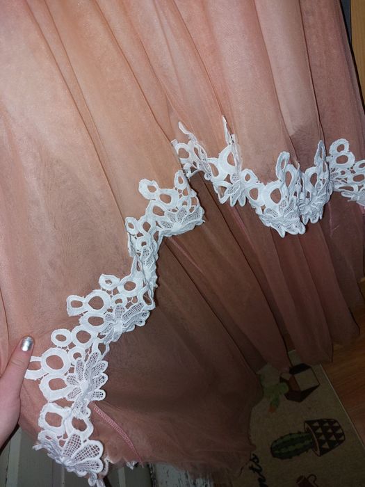 Rochie de ocazie impecabilă. Predare personală în Brașov