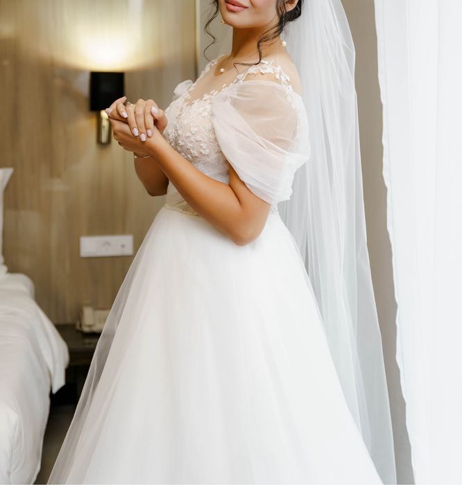 Свадебное платье