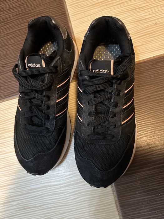 Adidasi alergat Adidas 36.5