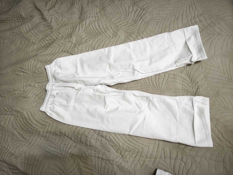 Кимоно для джиуджитсу и карате