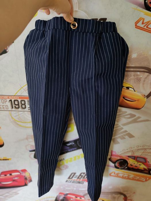 Продам костюм абсолютно новый