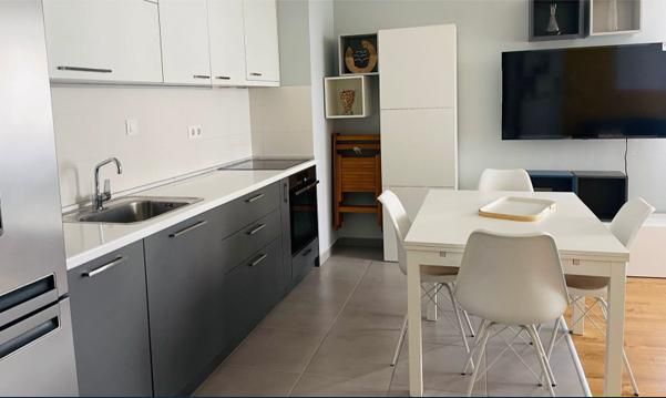 Дава се под наем Двустаен апартамент в София, Дружба 2 - 60 кв.м за 770 € - Снимка #5