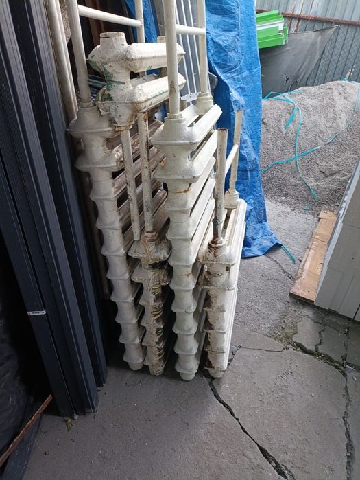 продам чугунные батареи
