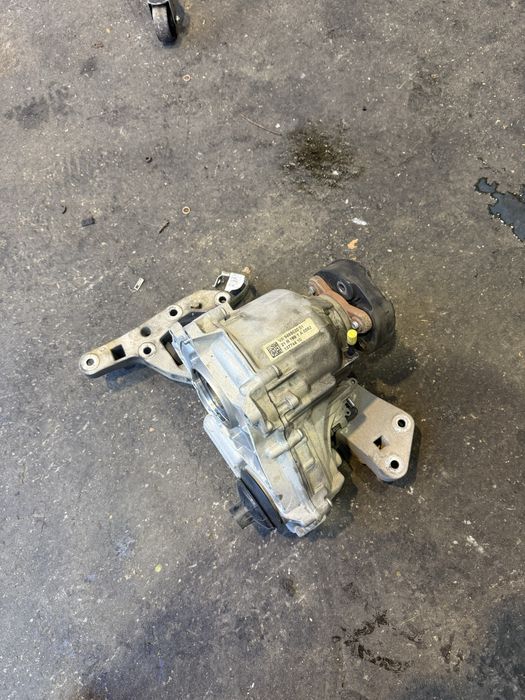 Раздатка bmw g11 g12 бмв г11 г12 7 ма серия раздатка за г серия