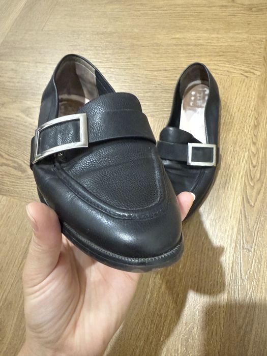 Кожаные лоферы basconi