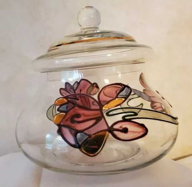 Стъклена ръчно рисувана бонбониера