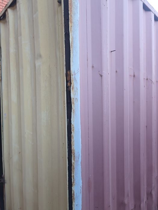 Контейнер с полками