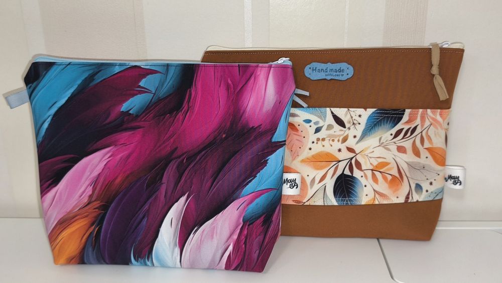 Beauty bag / Borseta impermeabila cosmetice, softhsell, handmade